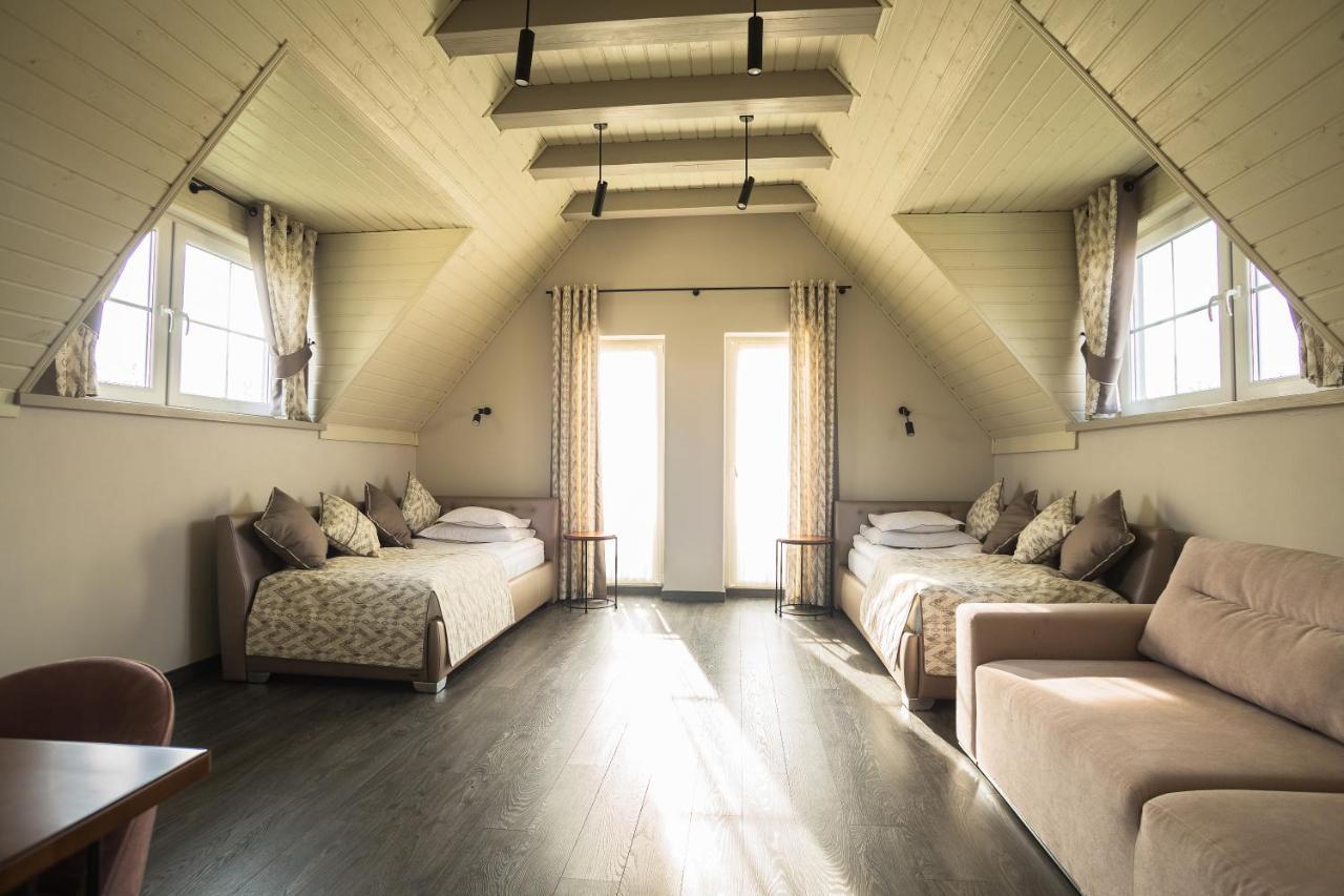Publo Spa Hotel Vyshkove エクステリア 写真
