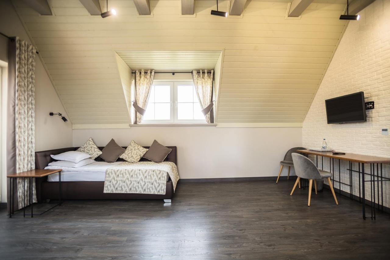 Publo Spa Hotel Vyshkove エクステリア 写真